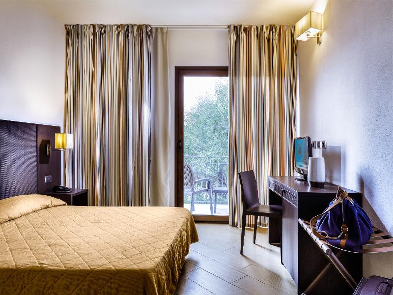 Terradimare Resort & Spa image