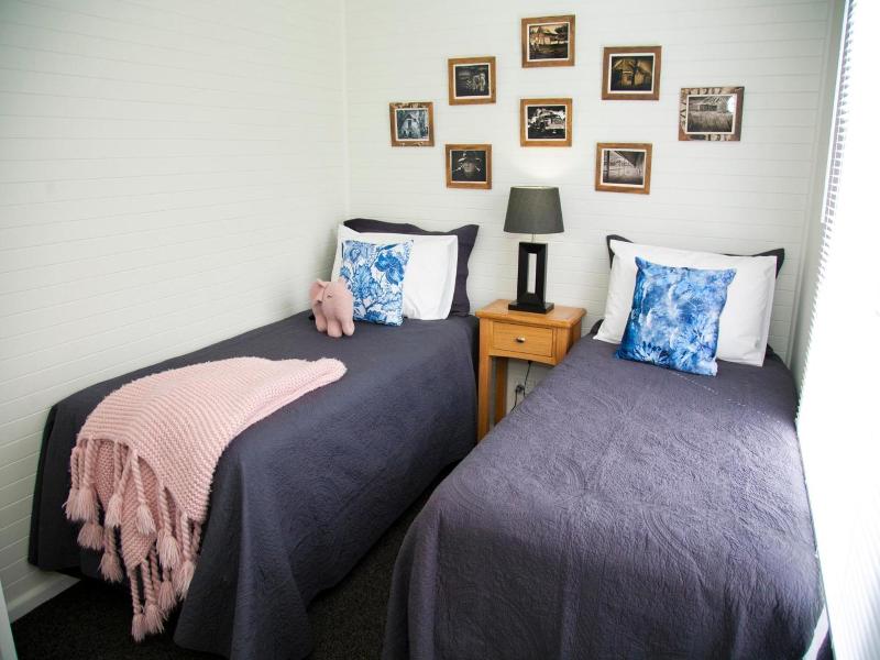 Tyenna River Cottages