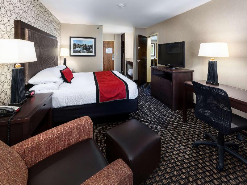 Best Western Plus Ramkota Hotel image