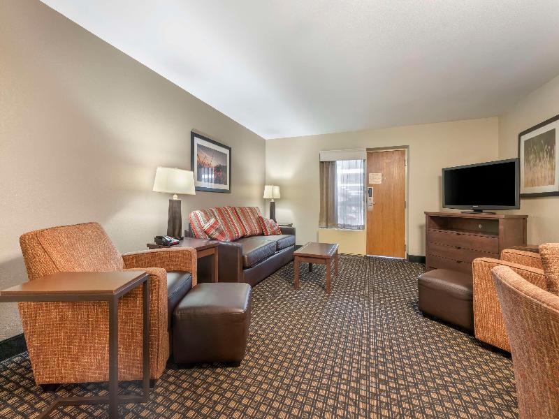 Best Western Plus Ramkota Hotel image
