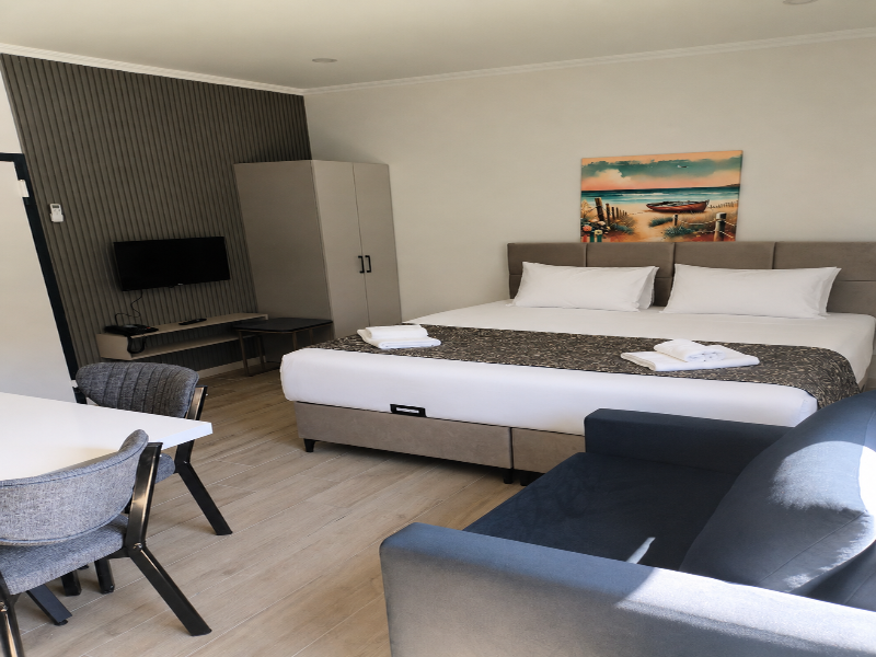 Day Li̇ghts Apart Otel image