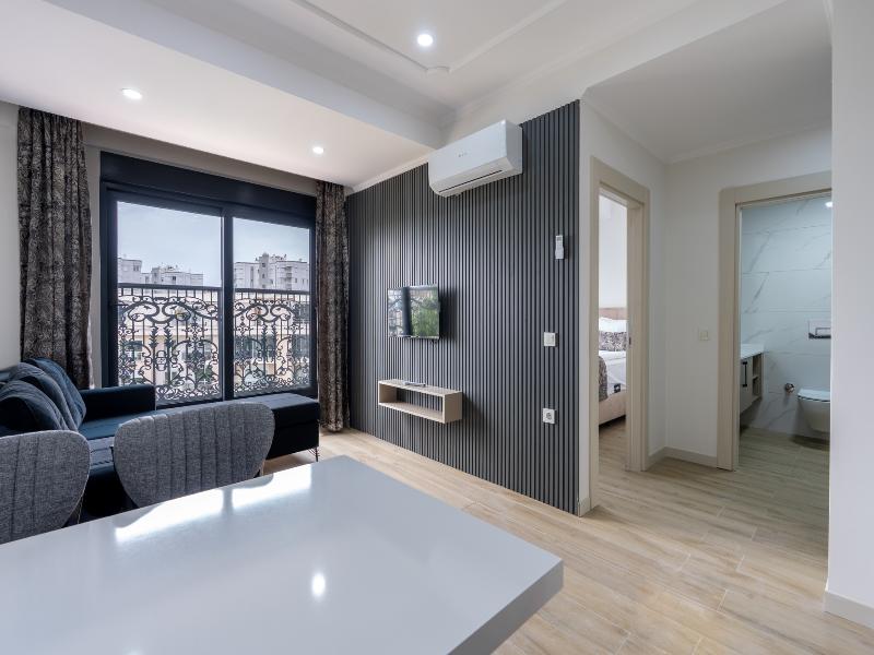 Day Li̇ghts Apart Otel image