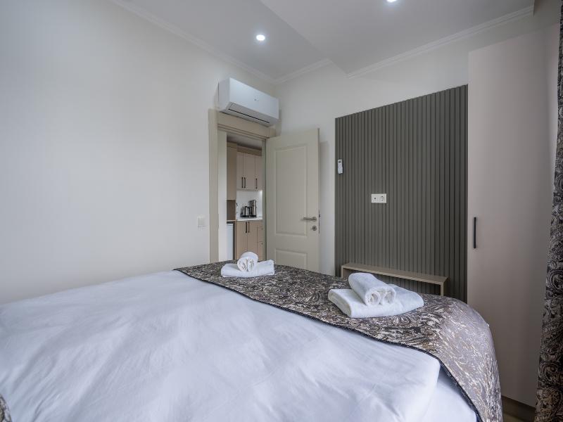 Day Li̇ghts Apart Otel image
