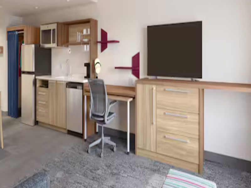STUDIO Accessible KING SIZE BED