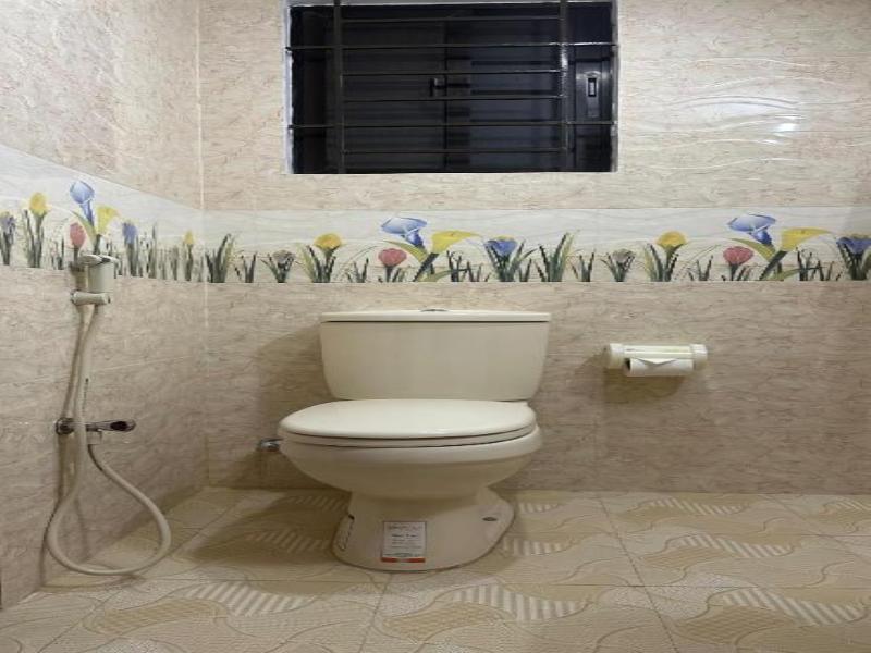 Royal Regent Suites image