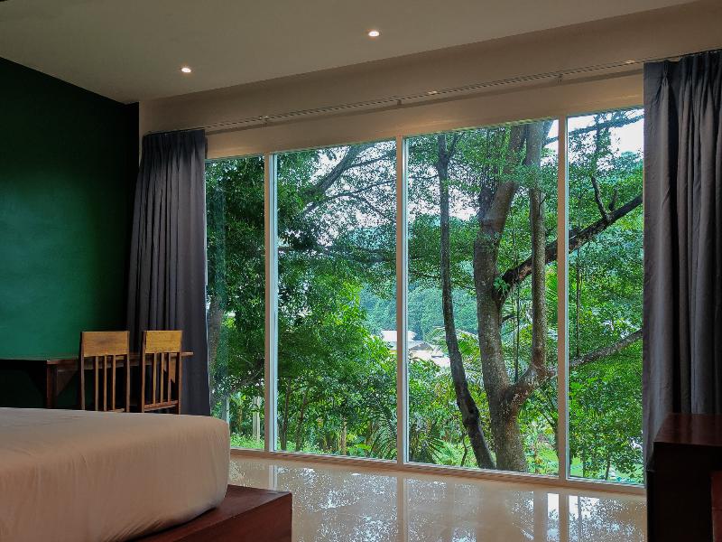 Phi Phi Chang Grand Resort image