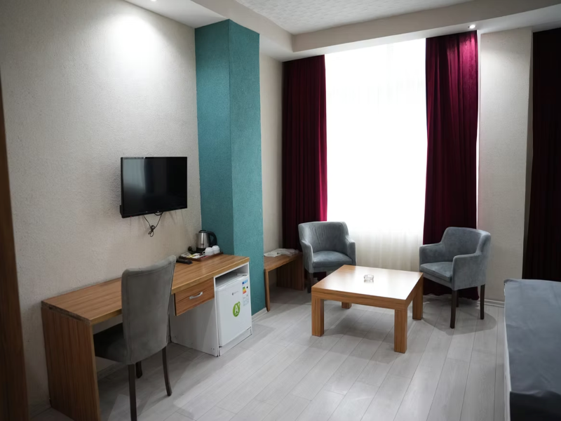 Mira Blue Hotel image