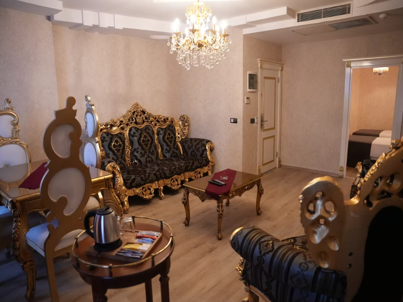 Mira Blue Hotel image