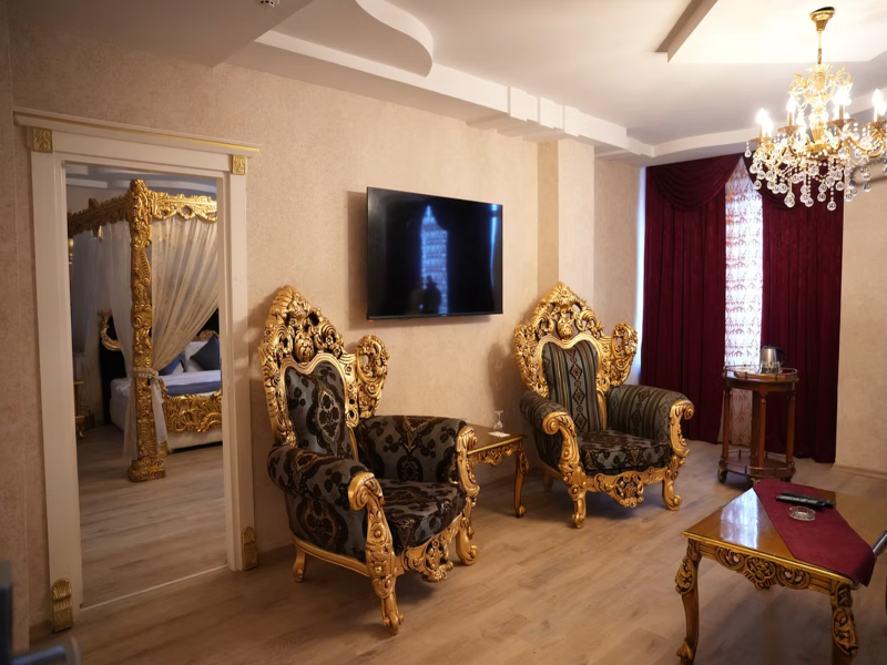 Mira Blue Hotel image
