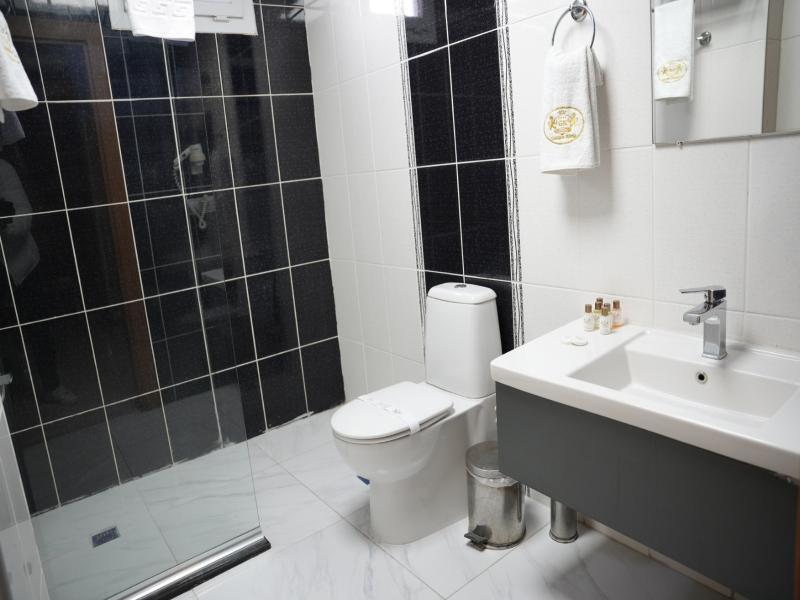 Mira Blue Hotel image