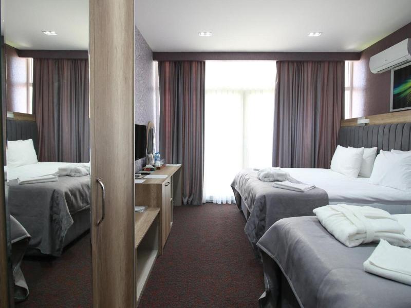 Home Suites Baku Halal Hotel image