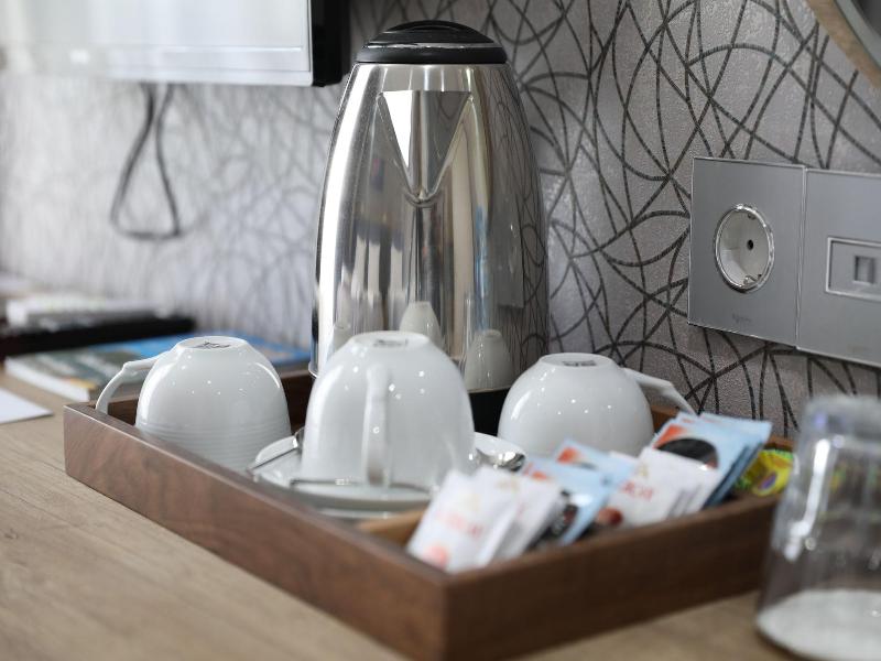 Home Suites Baku Halal Hotel image