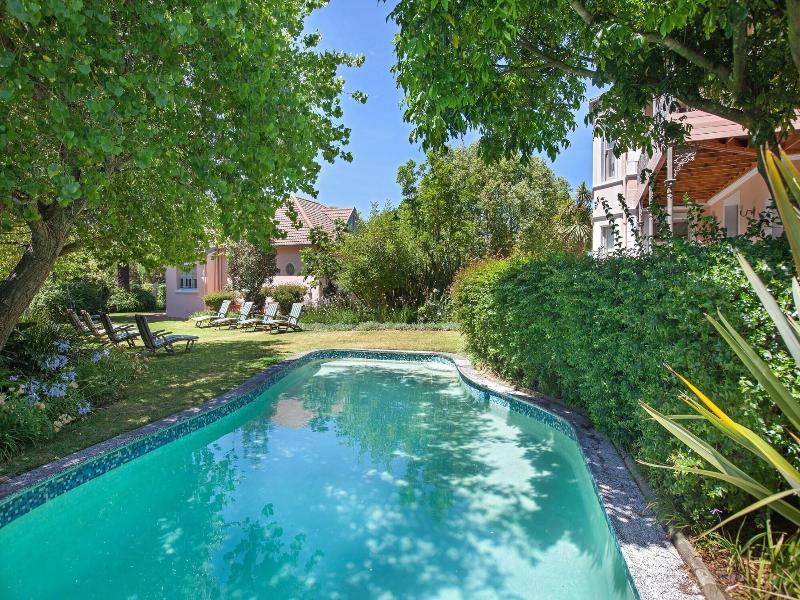 Medindi Manor image