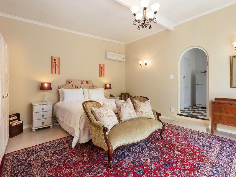 Medindi Manor image