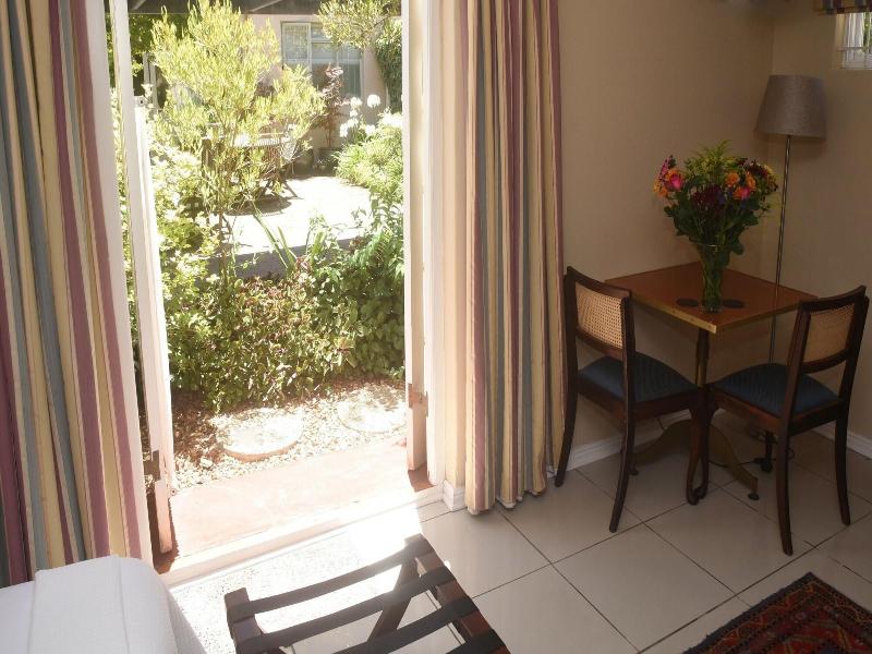 Medindi Manor image