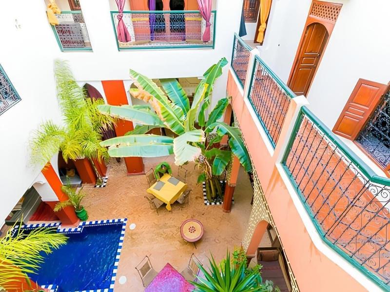 Riad Le Dromadaire Bleu By Weekome image