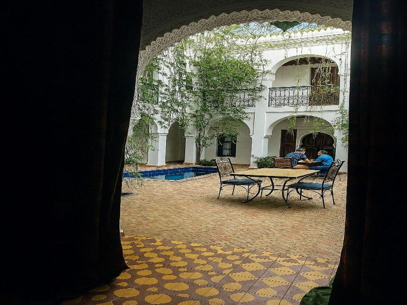 Riad Le Dromadaire Bleu By Weekome image