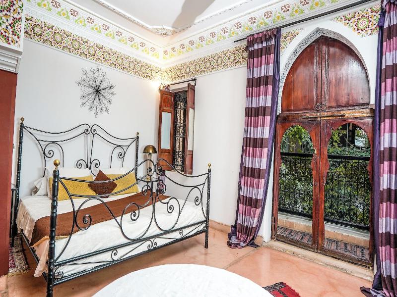 Riad Le Dromadaire Bleu By Weekome image