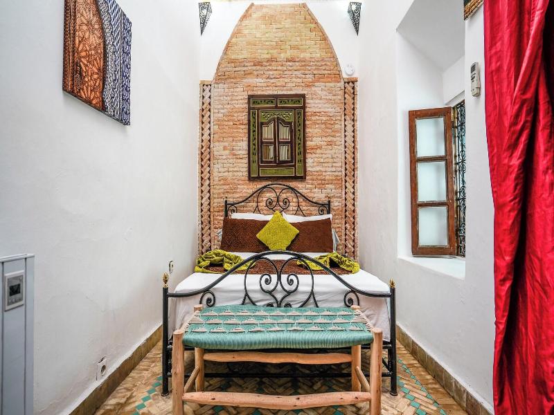 Riad Le Dromadaire Bleu By Weekome image