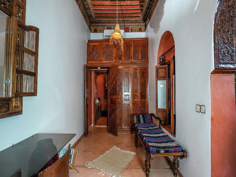 Riad Le Dromadaire Bleu By Weekome image