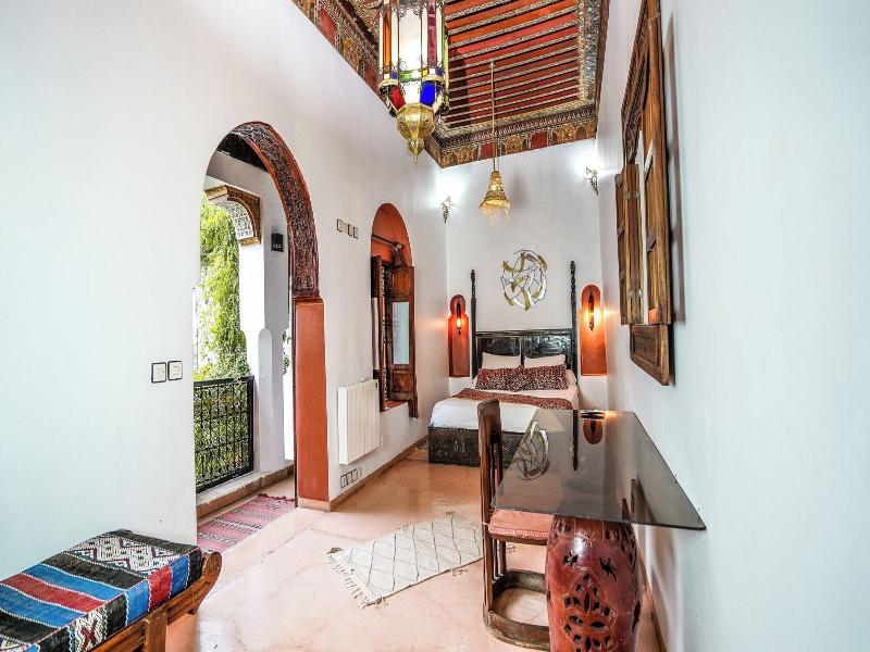Riad Le Dromadaire Bleu By Weekome image