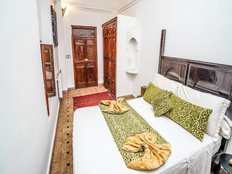Riad Le Dromadaire Bleu By Weekome image