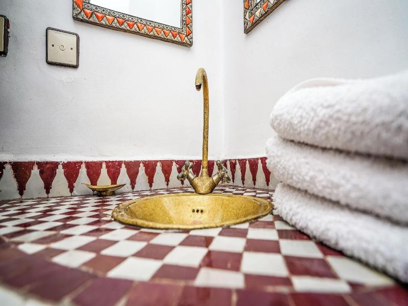 Riad Le Dromadaire Bleu By Weekome image