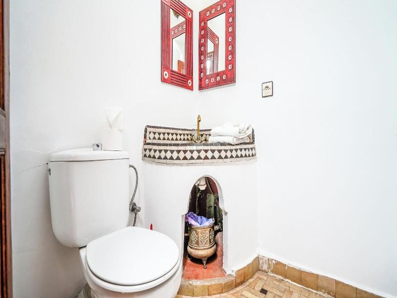 Riad Le Dromadaire Bleu By Weekome image