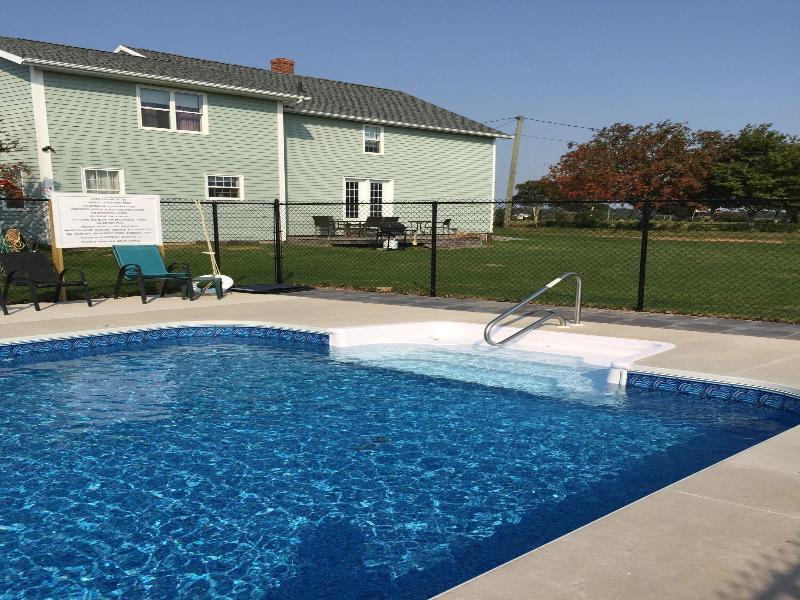 Dreamweavers Cottages And Vacation Homes image