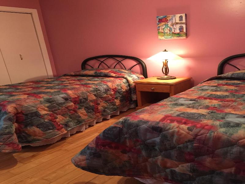 Dreamweavers Cottages And Vacation Homes image