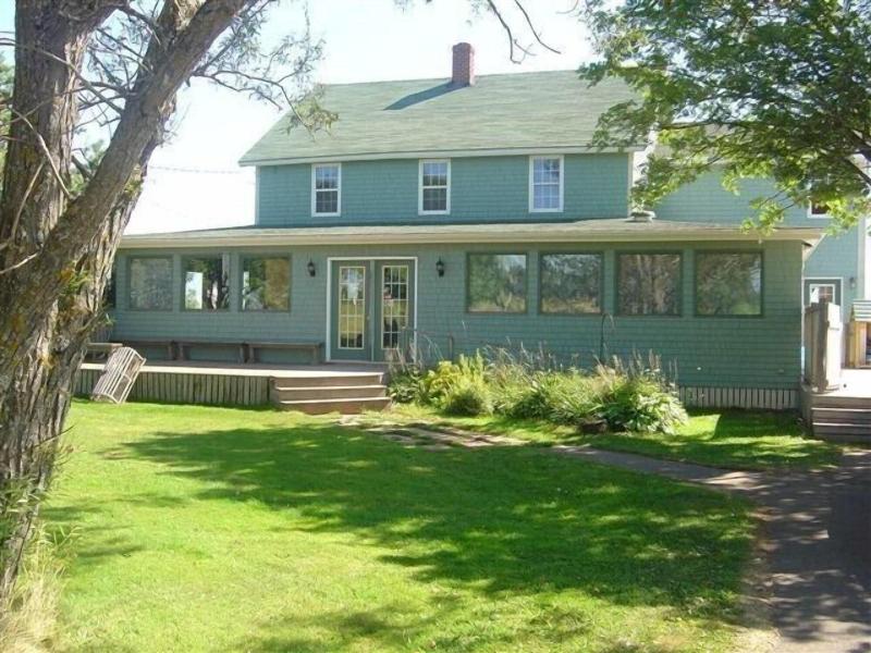 Dreamweavers Cottages And Vacation Homes image