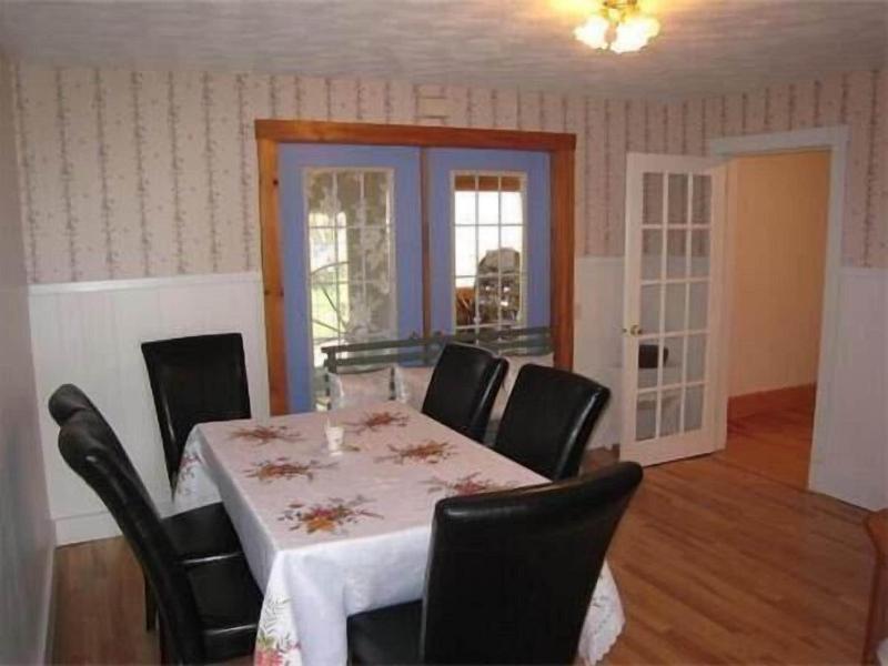 Dreamweavers Cottages And Vacation Homes image
