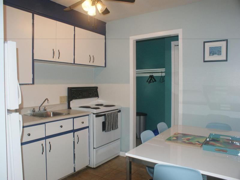 Dreamweavers Cottages And Vacation Homes image