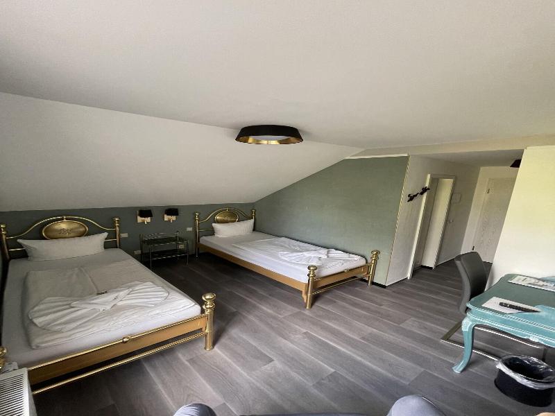 Hotel Garni Hennesburg image