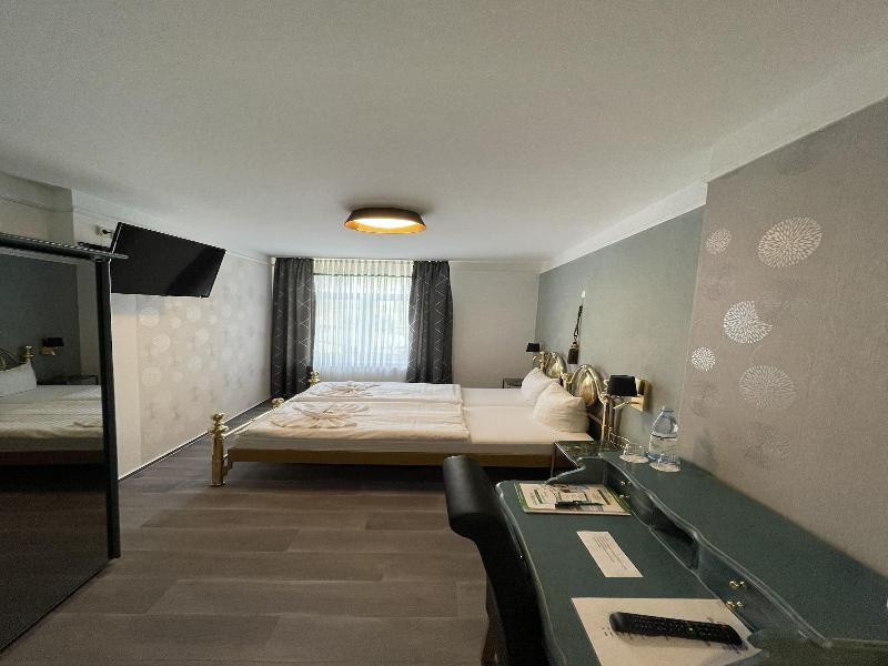 Hotel Garni Hennesburg image