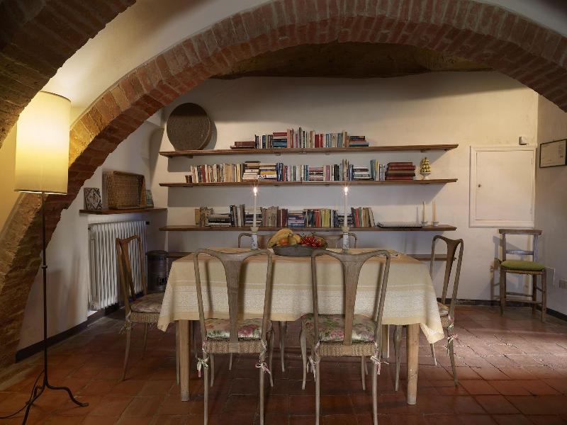 Borgo Lucignanello Bandini image