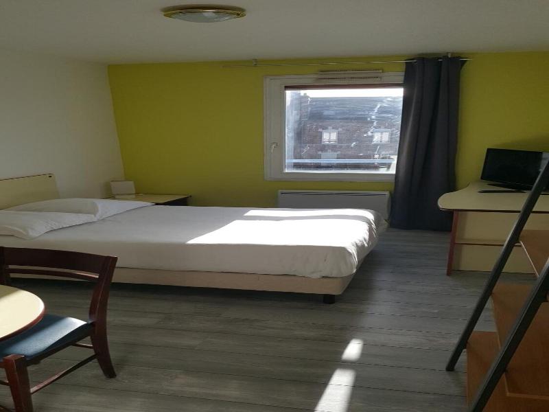 Residence Hoteliere Poincare image