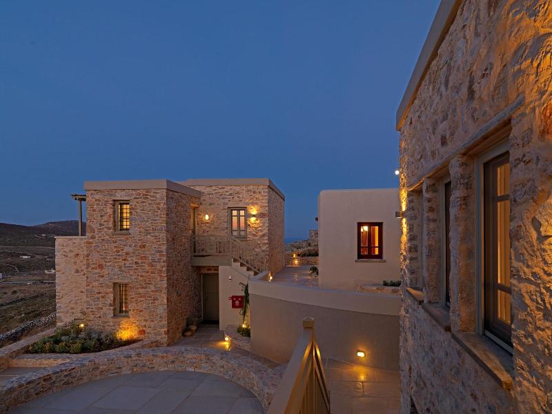 Themonies Luxury Suites image