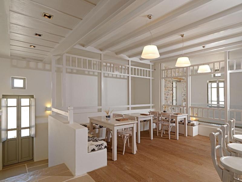 Themonies Luxury Suites image