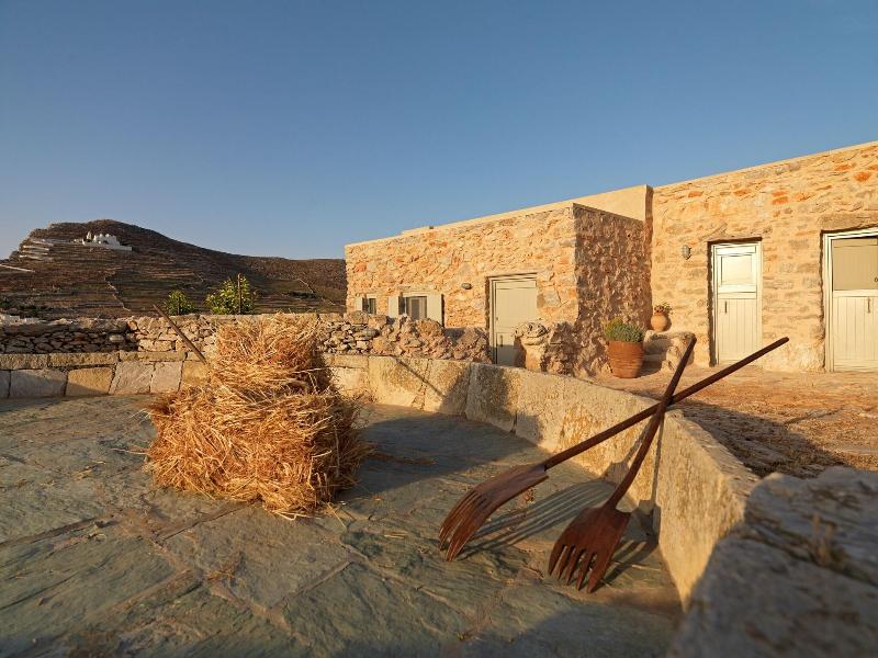 Themonies Luxury Suites image
