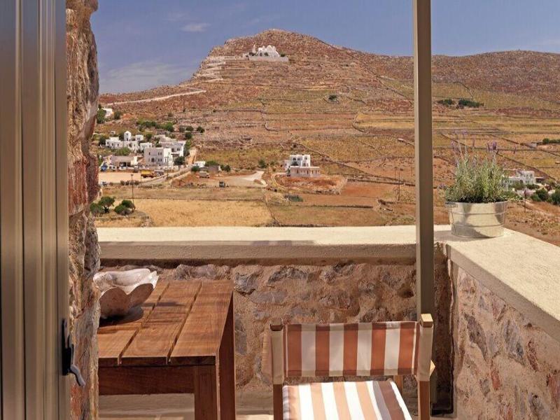Themonies Luxury Suites image