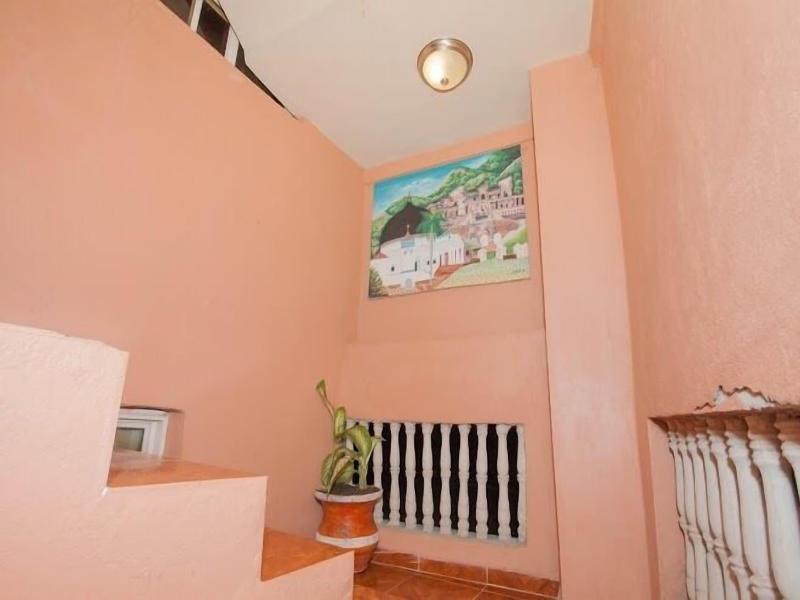 La Belle Maison Milot image