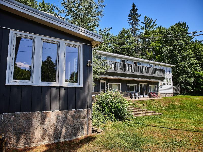 3 Pines Lodge Muskoka image