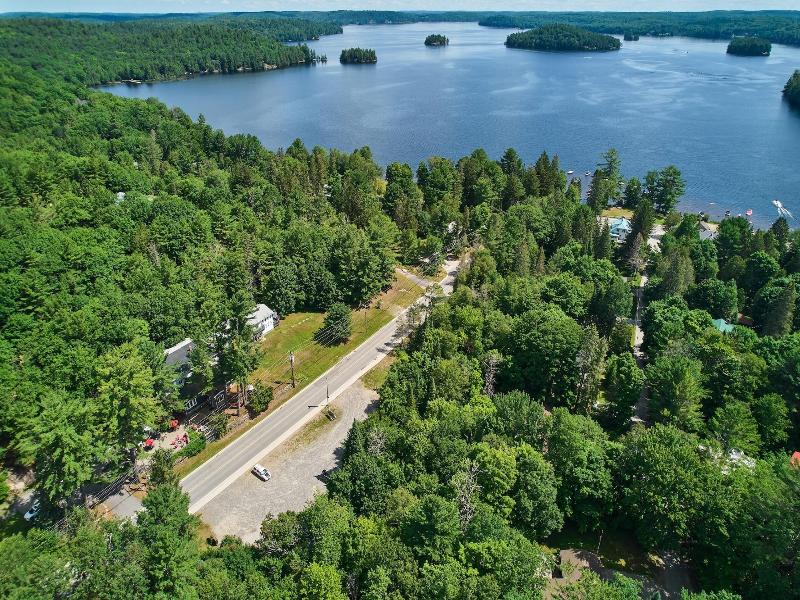 3 Pines Lodge Muskoka image