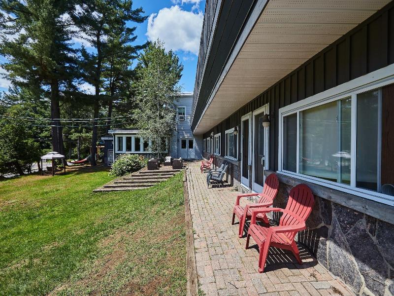 3 Pines Lodge Muskoka — general view