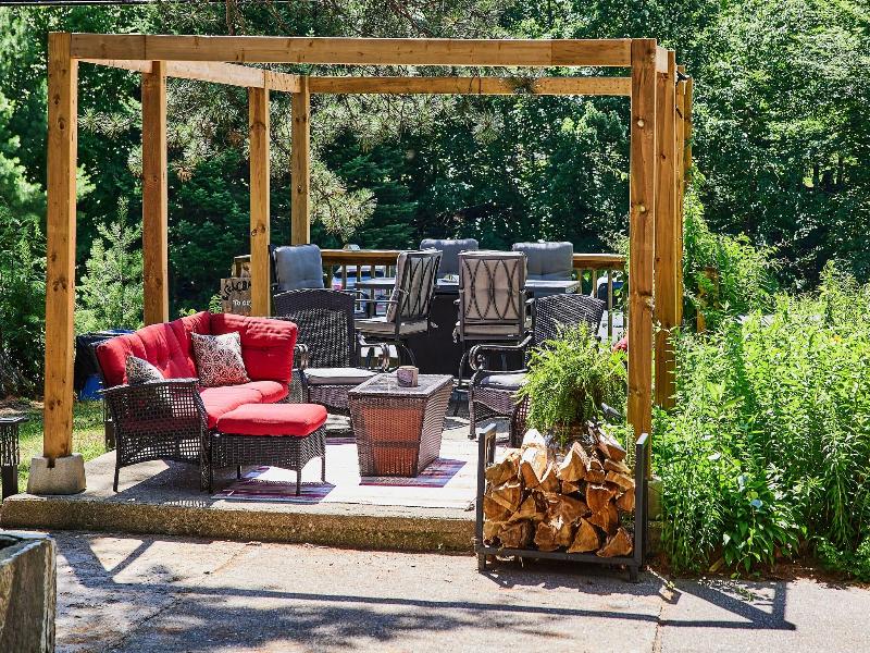 3 Pines Lodge Muskoka image