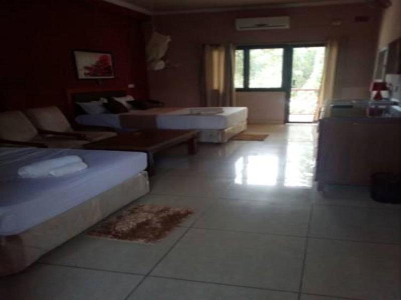 Starscape Hotel image