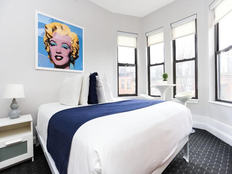 Maverick Suites At 400 Columbus Ave image