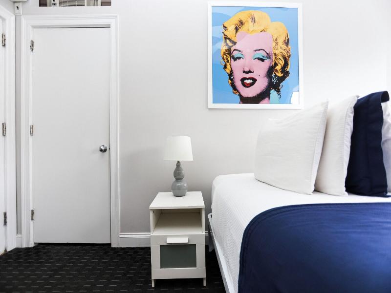 Maverick Suites At 400 Columbus Ave image