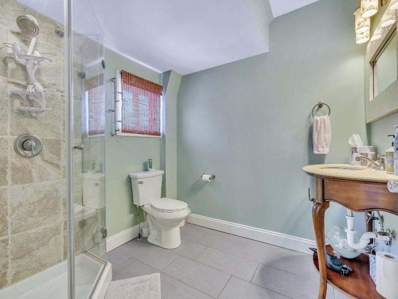 Saltwater Inn image